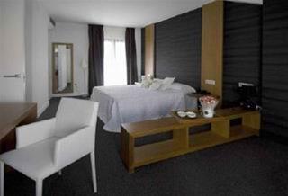 Toral Hotel เลออน ภายนอก รูปภาพ